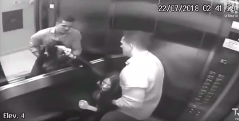 Dân mạng Brazil phẫn nộ trước cảnh chồng bạo hành vợ trong thang máy đến chết rồi xô ngã từ tầng 5 xuống đất để dựng hiện trường giả Dân mạng Brazil phẫn nộ trước cảnh chồng bạo hành vợ trong thang máy đến chết rồi xô ngã từ tầng 5 xuống đất để dựng hiện trường giả