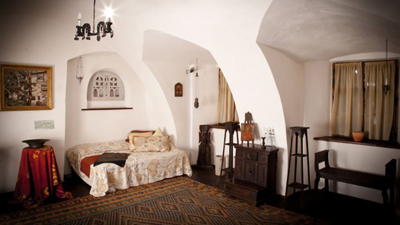 Ghé thăm lâu đài của bá tước Dracula khét tiếng: U ám và tĩnh mịch đến sởn tóc gáy nhưng liệu có đẫm máu như lời đồn?