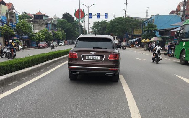 Đại gia Hải Phòng mạnh tay sắm Bentley Bentayga chính hãng màu độc nhất Việt Nam