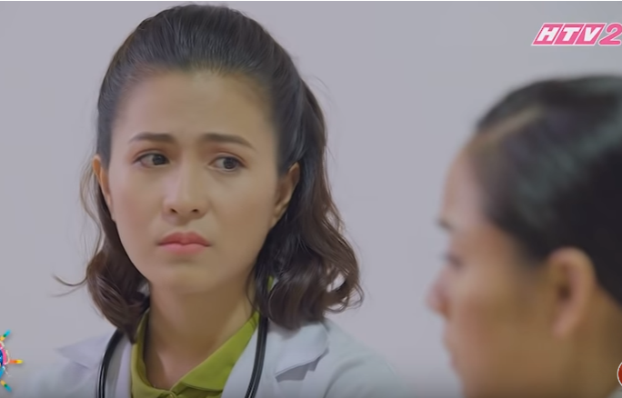 Phim Gạo nếp gạo tẻ tập 43: Bỏ mặc Kiệt ngày đêm chăm ba chồng nằm viện, Hân vui vẻ đi karaoke cùng nhân tình