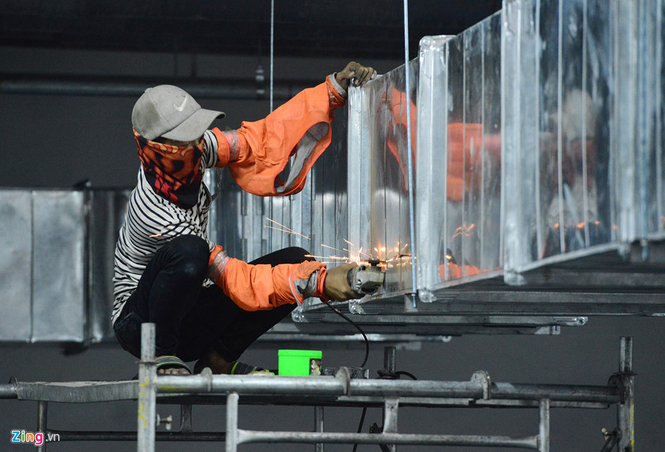 Chung cư Carina đổi sang màu vàng, cư dân vẫn chưa biết khi nào về nhà