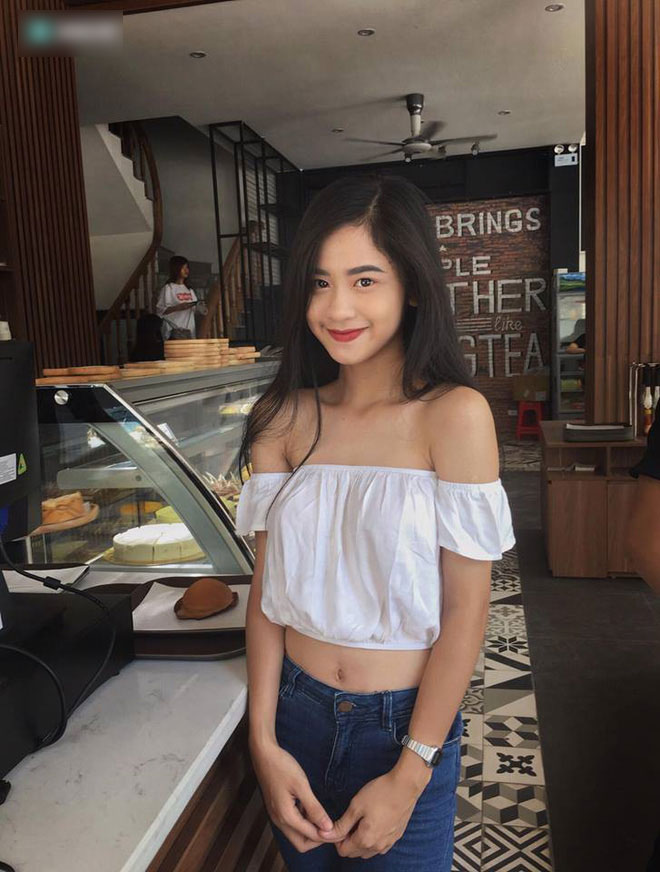 Từ tấm hình chụp vội trong thang máy, cô nàng 18 tuổi bỗng hot trên mạng xã hội