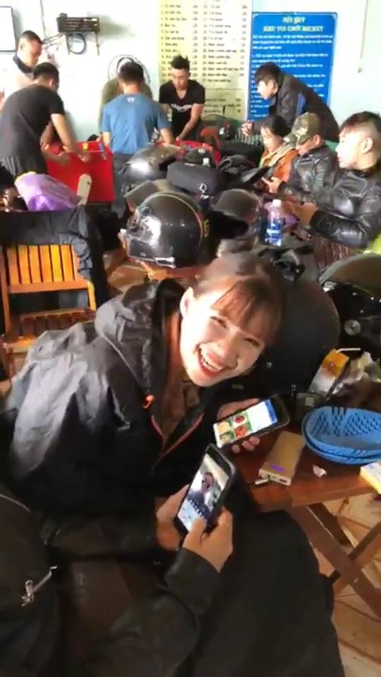 Tình yêu đặc biệt của Kelvin Khánh: Gọi vợ bằng thằng, khuyên fan nên làm bạn trước mới yêu