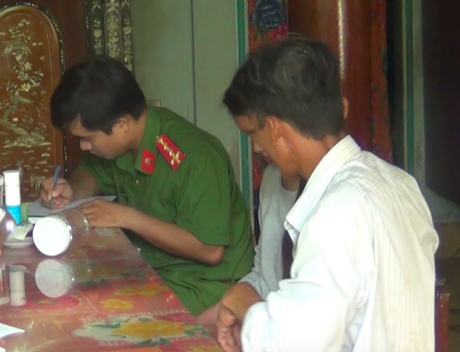 Công an khoanh vùng, truy bắt thủ phạm gây ra vụ thảm án 3 người chết ở Tiền Giang