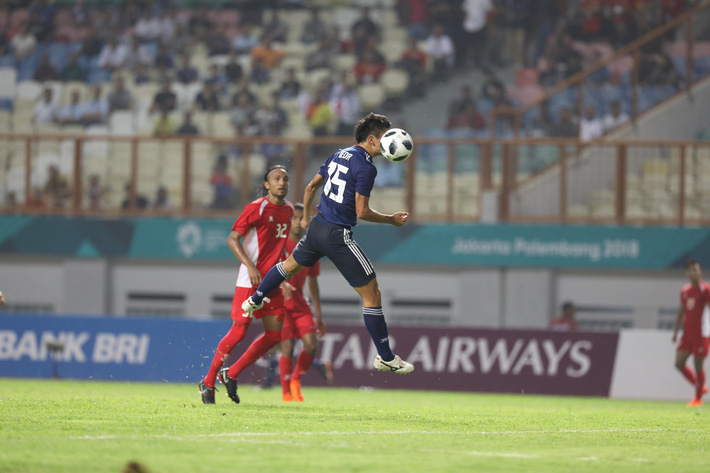 Chật vật giành trọn 3 điểm, U23 Nhật Bản tạm đứng dưới U23 Việt Nam