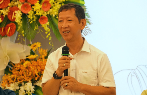 Công ty nhựa lo lỗ 10 triệu USD vì 5.000 container phế liệu tắc ở cảng