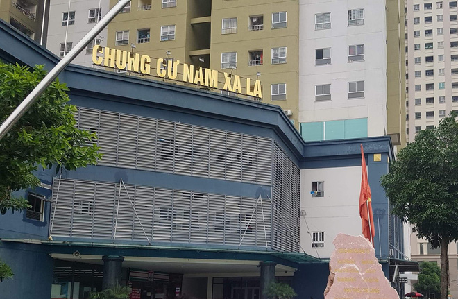 Phản ánh với bảo vệ chung cư về nghi vấn xe mình bị hút trộm xăng, một cư dân bị đánh nhập viện