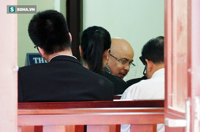 [Ảnh] Cuộc ly hôn đầy sóng gió của vợ chồng ông chủ cà phê Trung Nguyên