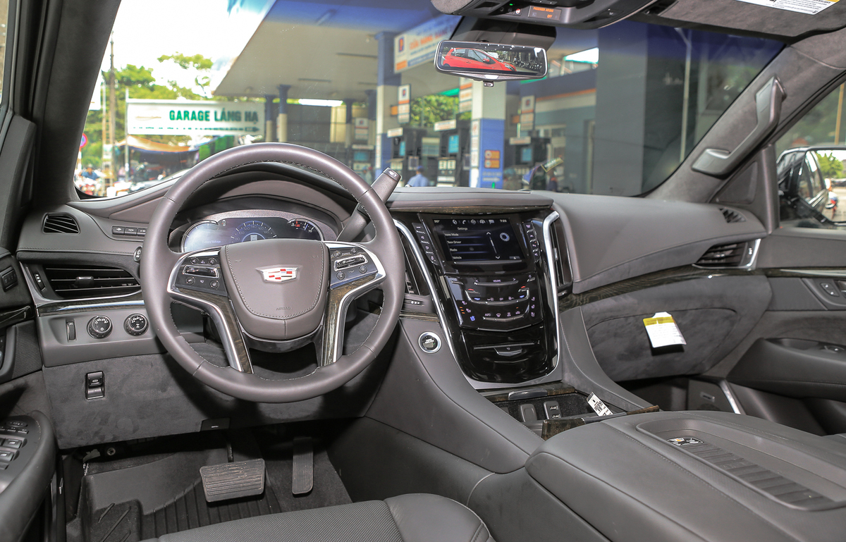 Khủng long Cadillac Escalade 2019 giá hơn 10 tỷ tại Việt Nam