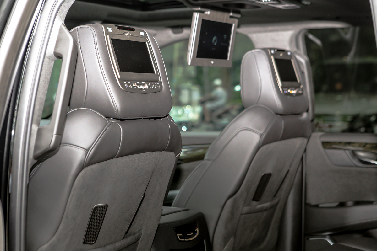 Khủng long Cadillac Escalade 2019 giá hơn 10 tỷ tại Việt Nam