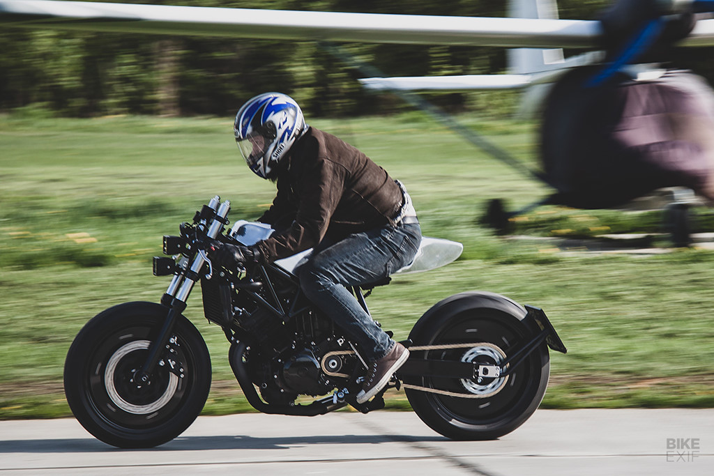 Cận cảnh mẫu độ cafe - streetfighter Yamaha TRX850 từ Nga