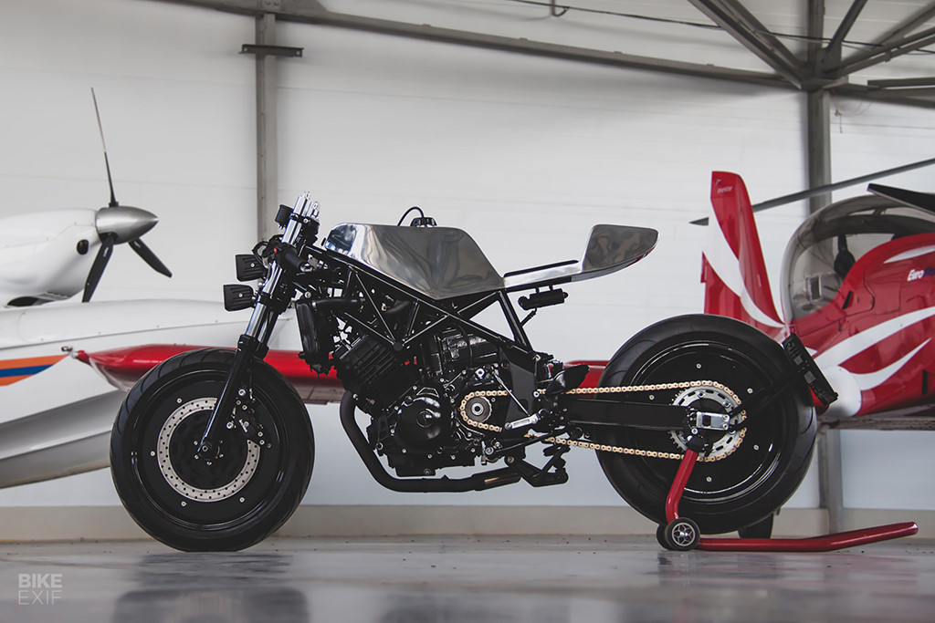 Cận cảnh mẫu độ cafe - streetfighter Yamaha TRX850 từ Nga