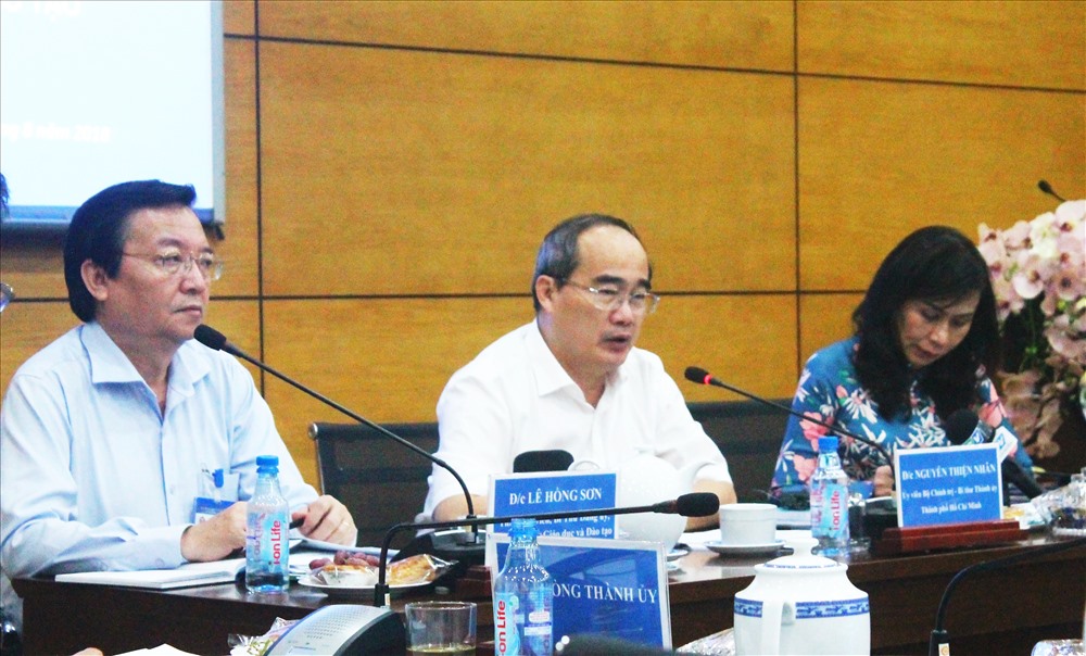 TPHCM dự kiến không thu học phí THCS: Phụ huynh lo ngại trường đẻ ra khoản thu bù học phí