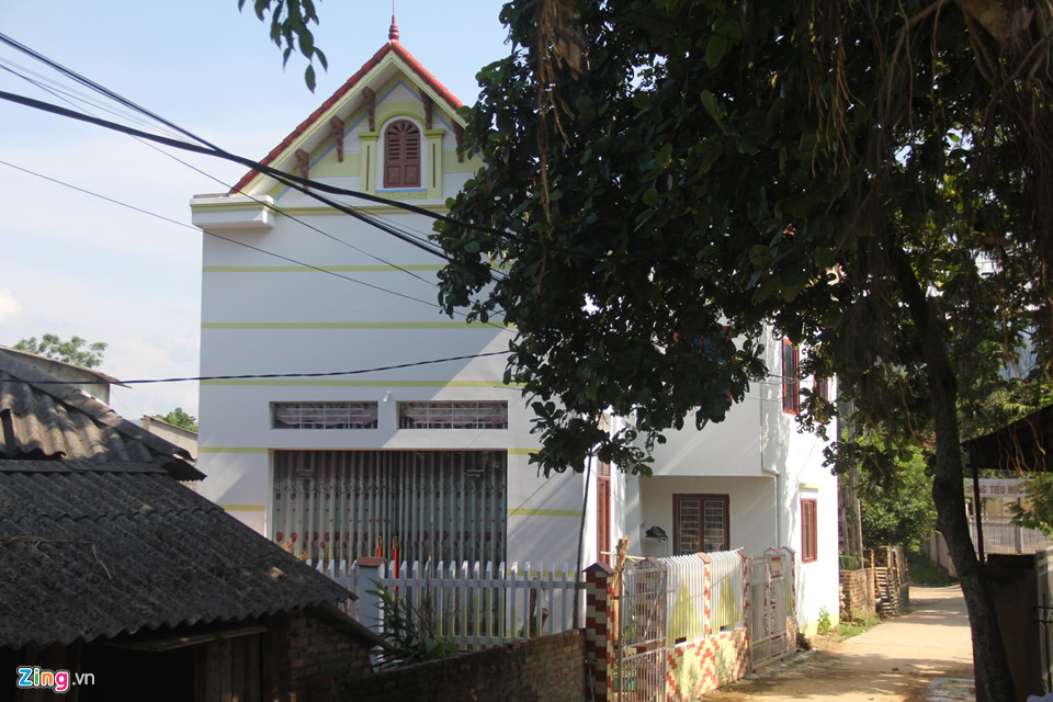 Cuộc sống ở xã vùng cao cứ hơn 100 người có 1 người nhiễm HIV