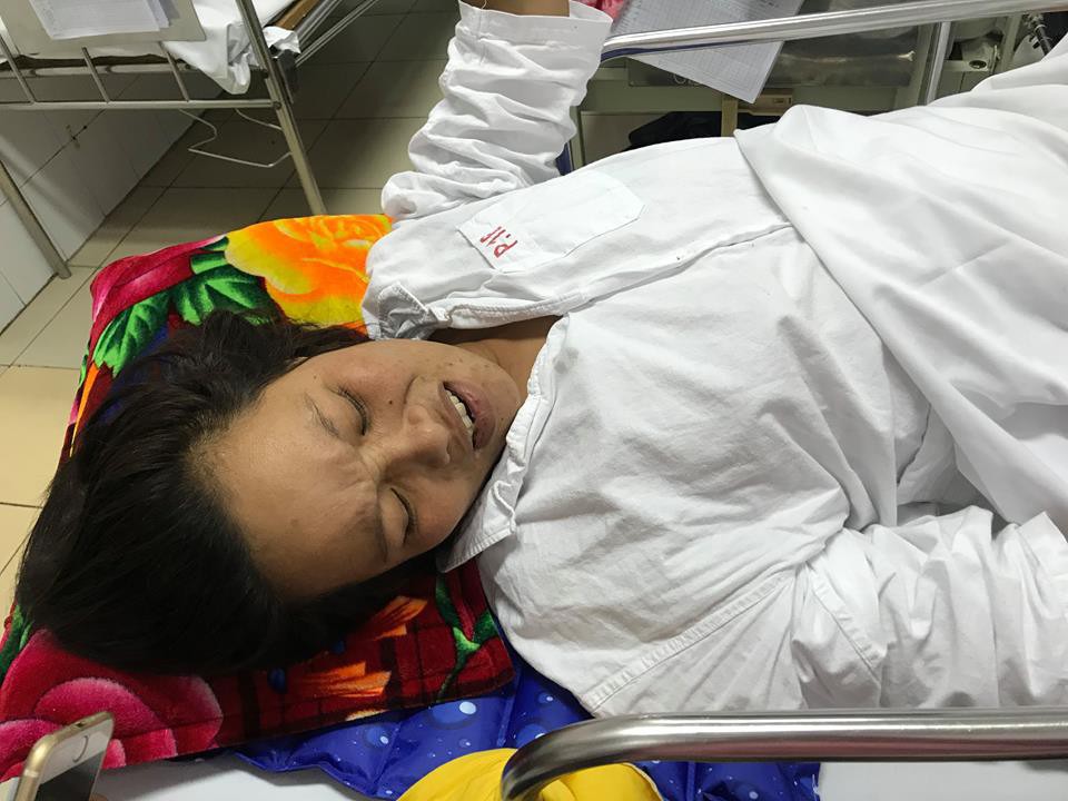 Mong ước giản dị của người mẹ bị cánh quạt máy chém trọng thương khi lao xuống biển cứu con trai