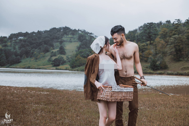 Chàng trai trong loạt ảnh khoe thân phản cảm ở Đà Lạt: Mình cảm thấy vui vẻ, hào hứng Chàng trai trong loạt ảnh khoe thân phản cảm ở Đà Lạt: Mình cảm thấy vui vẻ, hào hứng