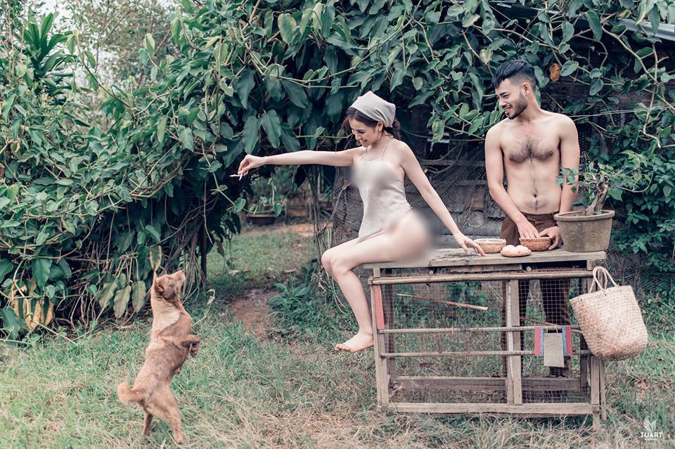 Cô gái chụp ảnh phản cảm cùng Á hậu Thư Dung ở Đà Lạt thản nhiên tuyên bố: Chị bị chửi chai mặt rồi!