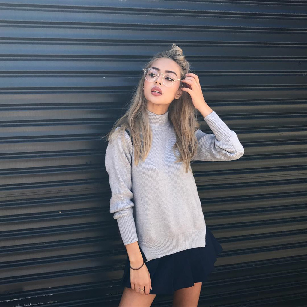 5 kiểu chụp ảnh giúp Lily Maymac bé tẹo nhưng vẫn sexy 5 kiểu chụp ảnh giúp Lily Maymac bé tẹo nhưng vẫn sexy