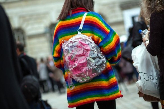 Mùa tựu trường này nếu bạn bỏ qua 4 mẫu balo hot hit sau thì quả là đáng tiếc Mùa tựu trường này nếu bạn bỏ qua 4 mẫu balo hot hit sau thì quả là đáng tiếc