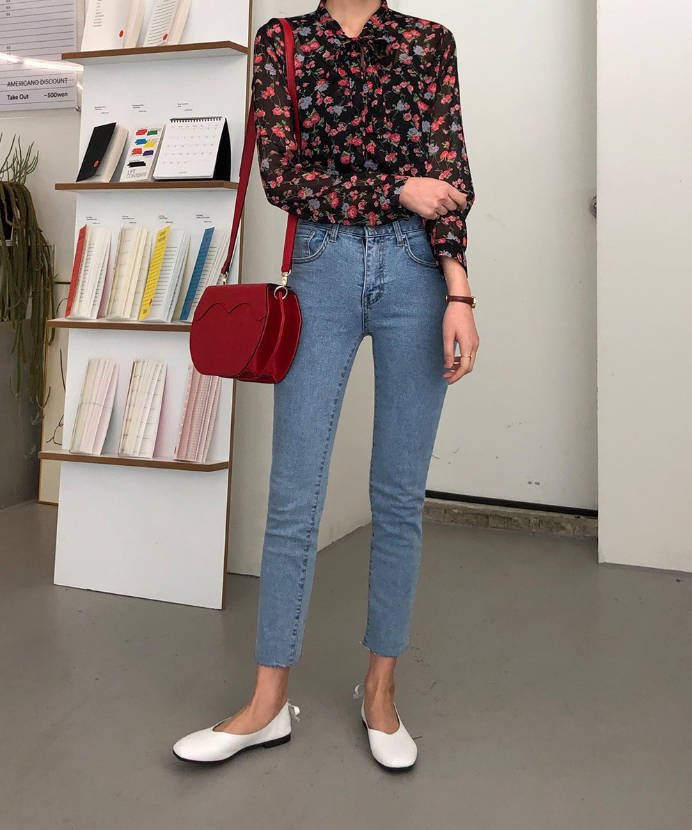 Nếu đã chán váy vóc điệu đà, các nàng công sở cứ diện quanh 4 kiểu quần này, vừa lịch sự lại không kém phần thời thượng