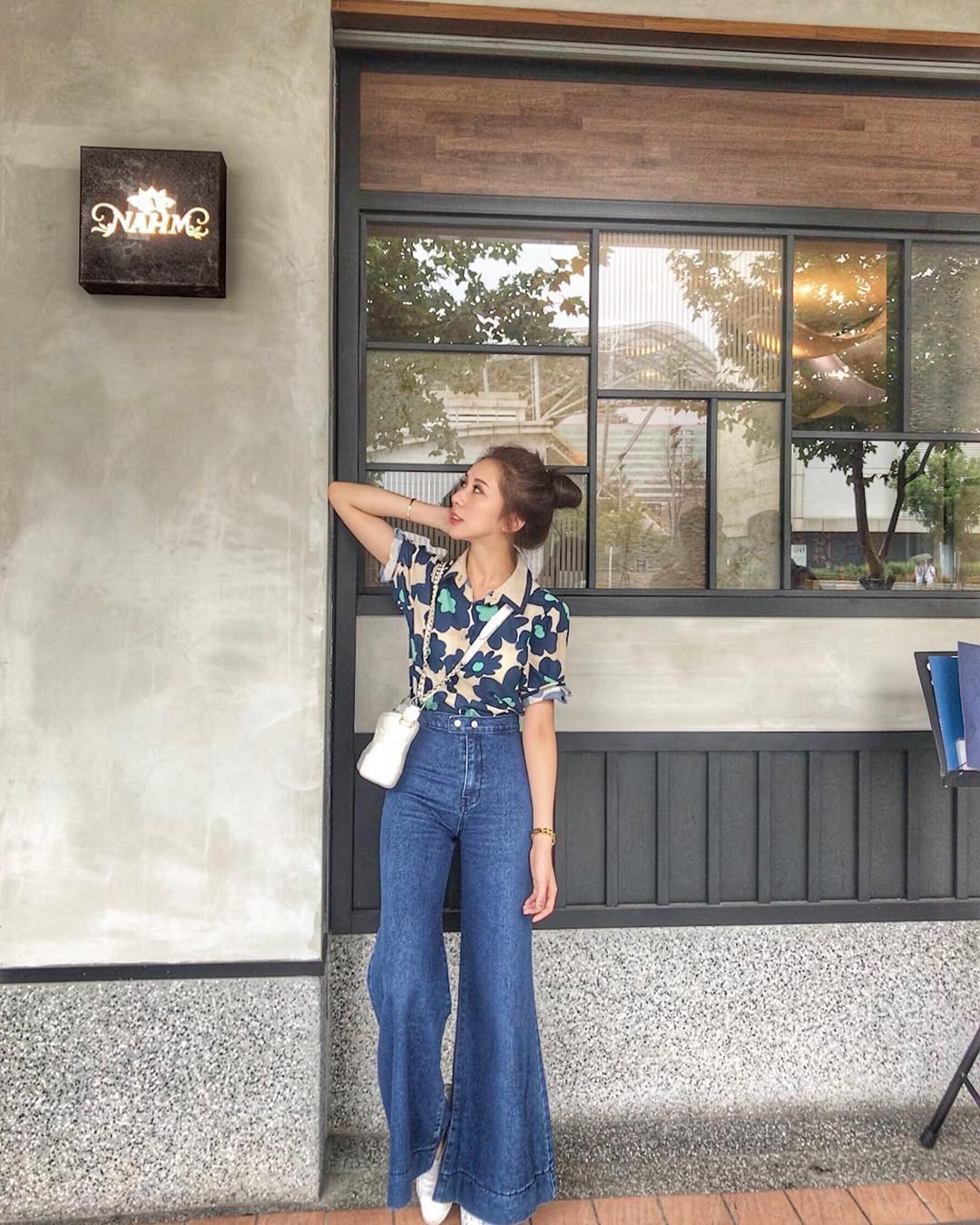 Nếu đã chán váy vóc điệu đà, các nàng công sở cứ diện quanh 4 kiểu quần này, vừa lịch sự lại không kém phần thời thượng