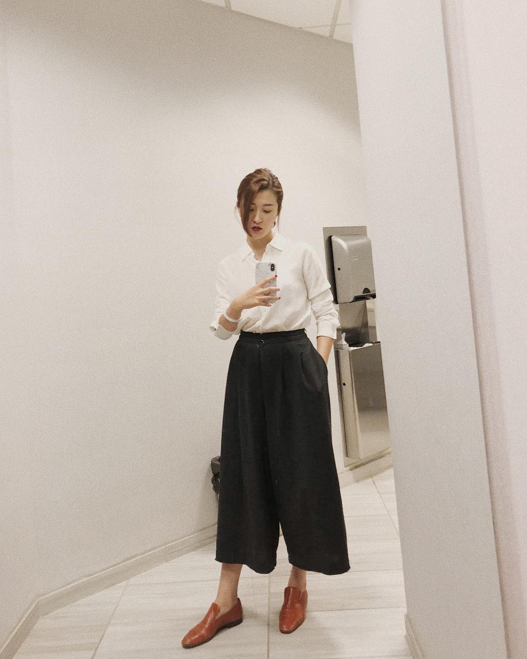 Nếu đã chán váy vóc điệu đà, các nàng công sở cứ diện quanh 4 kiểu quần này, vừa lịch sự lại không kém phần thời thượng