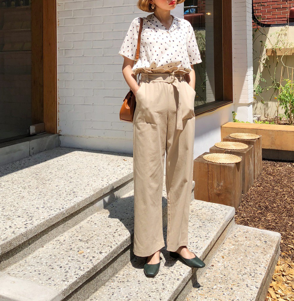 Nếu đã chán váy vóc điệu đà, các nàng công sở cứ diện quanh 4 kiểu quần này, vừa lịch sự lại không kém phần thời thượng