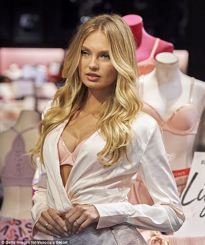 Nàng mẫu 1m81 Romee Strijd đẹp như thiên thần, chân dài miên man