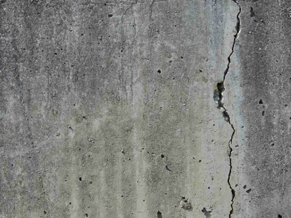 Tiết kiệm tối đa chi phí xây, tường nhà tôi nứt liên tục