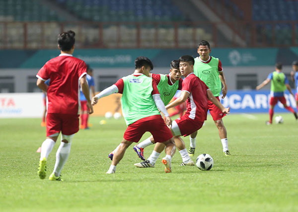 Việt Nam thẳng tiến vào vòng 1/8 Asiad