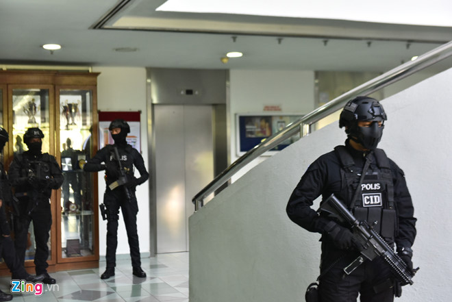 Đoàn Thị Hương bật khóc khi tòa chưa tuyên vô tội