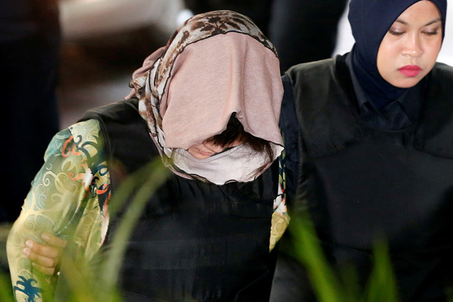 Đoàn Thị Hương bật khóc khi tòa chưa tuyên vô tội