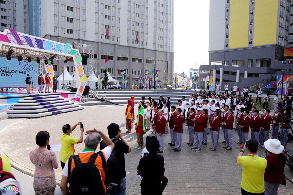 Video: Quốc kỳ Việt Nam tung bay tại ASIAD 18