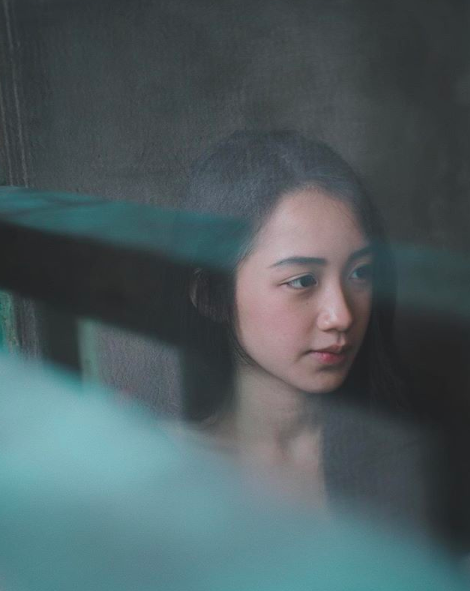 Chị gái xinh đẹp của hotgirl Lào gốc Việt bất ngờ đăng ảnh đang đi chơi tại Việt Nam