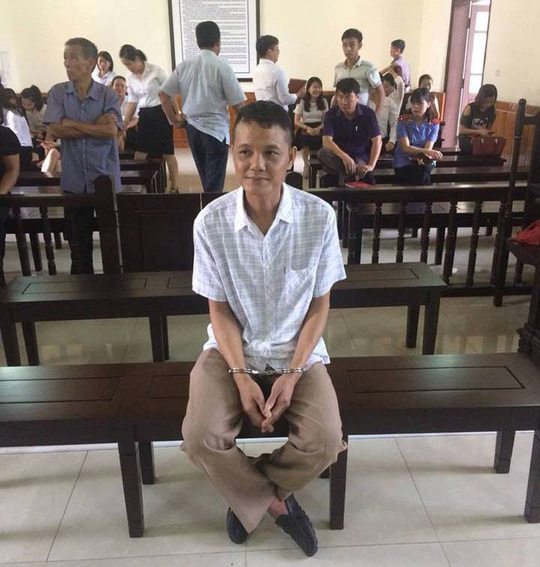 Mua con lợn 1,9 triệu đồng, nhận lời vận chuyển 8.000 viên hồng phiến lấy 1 triệu đồng