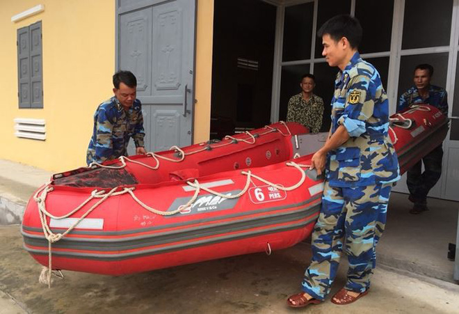 Sẵn sàng huy động trực thăng chống bão số 4