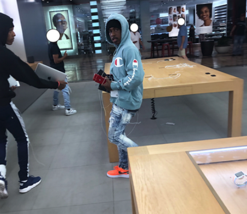 Apple Store lại bị cướp, 20 iPhone biến mất trong nháy mắt