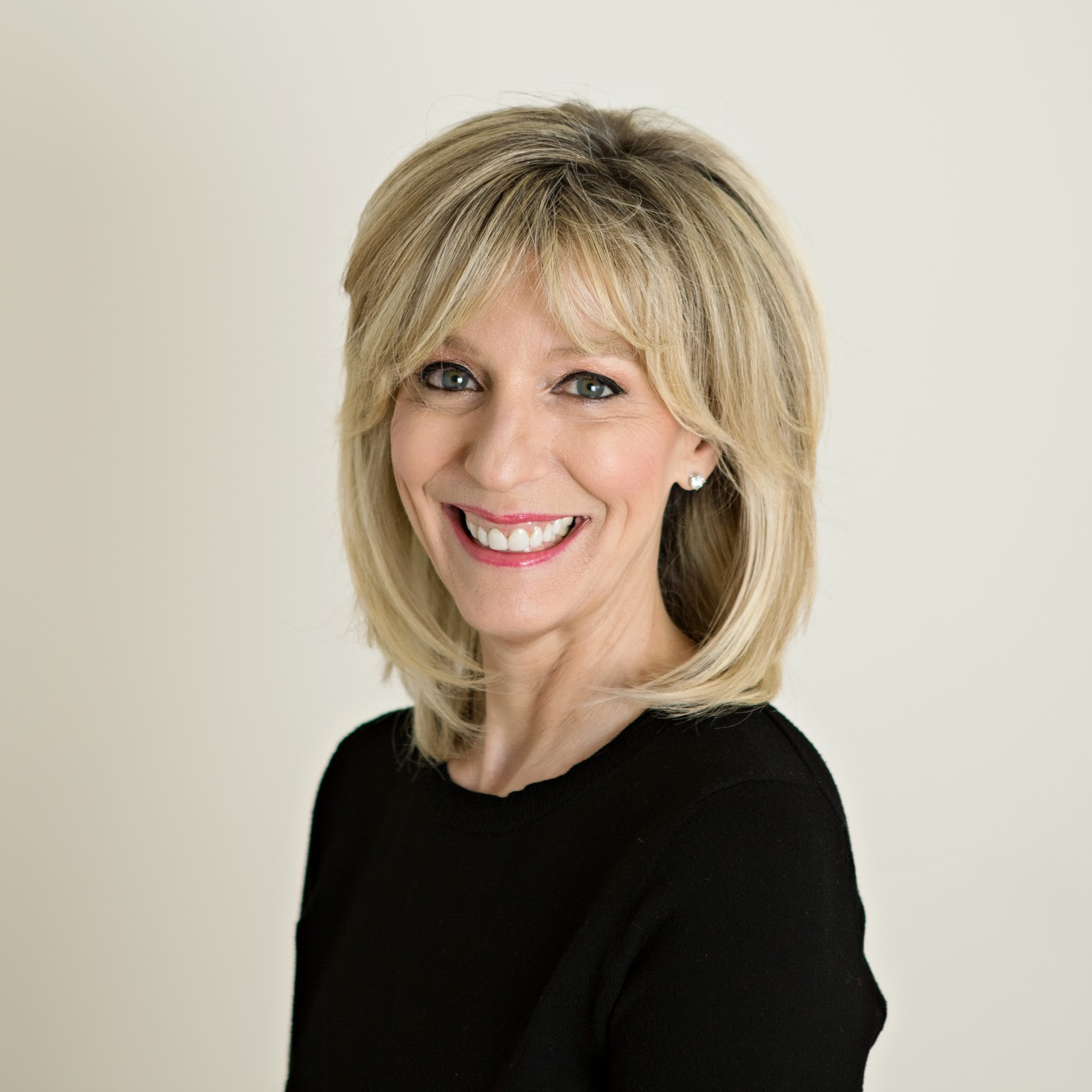 Nghề nghiệp mới toanh trên thế giới với cái tên rùng rợn: Nghề bà đỡ tử thần