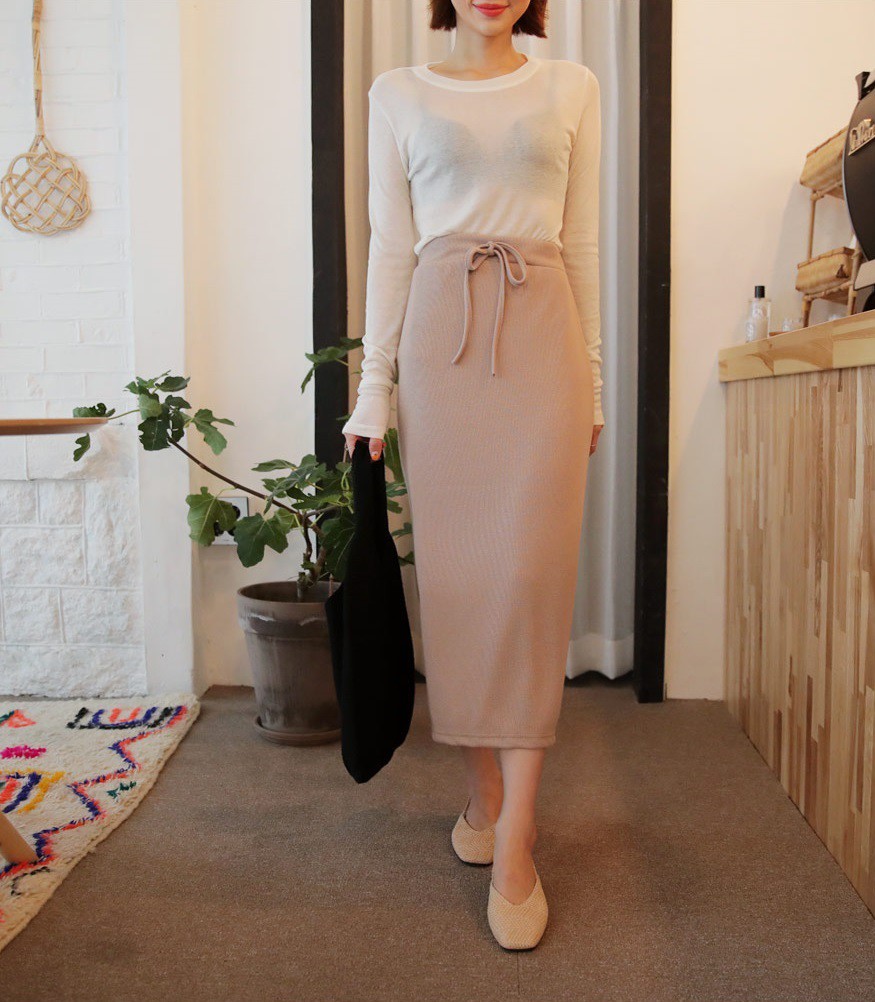 4 kiểu áo xinh ngất ngây mà các nàng chỉ chờ ngày mát mẻ để diện cho bằng được