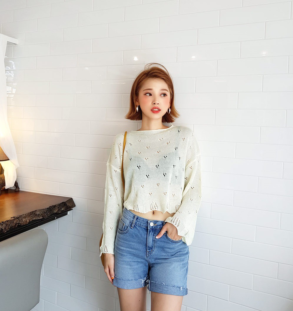 4 kiểu áo xinh ngất ngây mà các nàng chỉ chờ ngày mát mẻ để diện cho bằng được