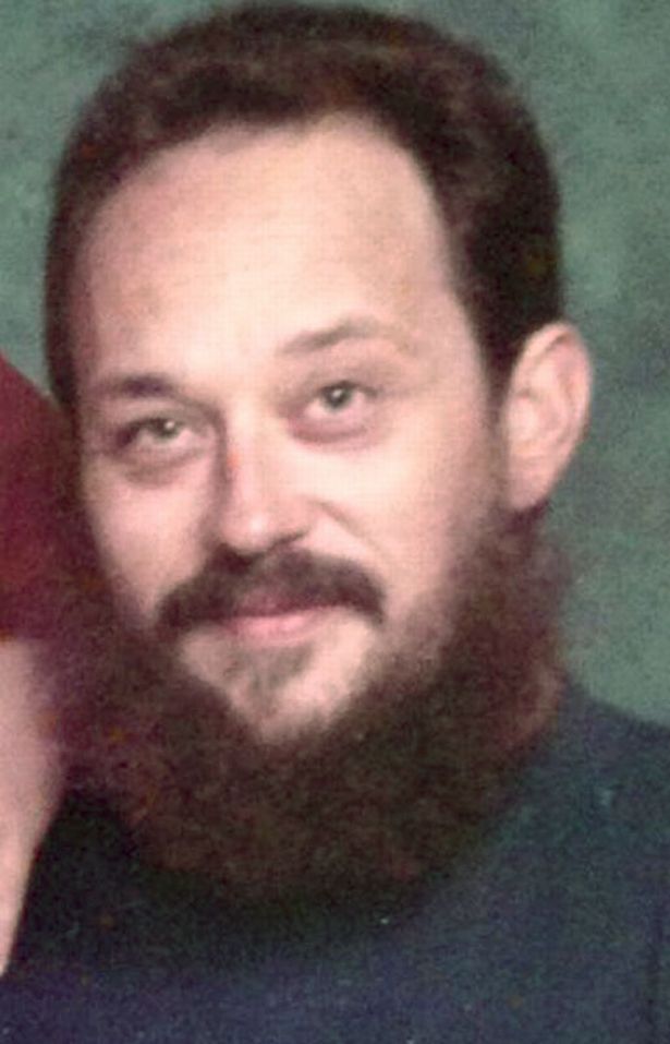 Chị gái tìm được kẻ giết chết em trai nhờ Facebook, hóa giải vụ án bị chìm vào quên lãng 4 thập kỷ trước