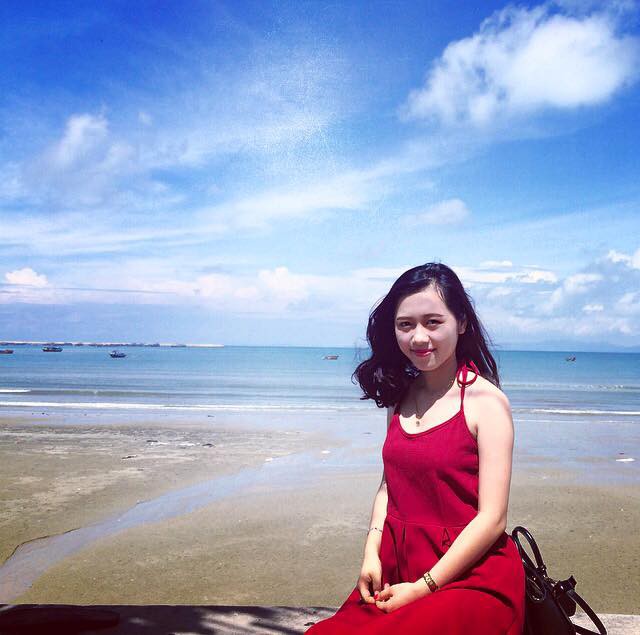 Cô giáo tiếng Anh khiến học trò không ngừng khen ngợi, chia sẻ ảnh lên mạng xã hội