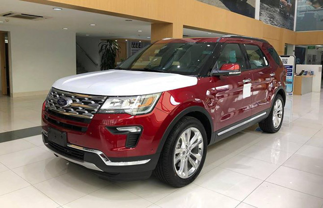Lô xe Ford Explorer Limited 2018 đầu tiên đã về Việt Nam