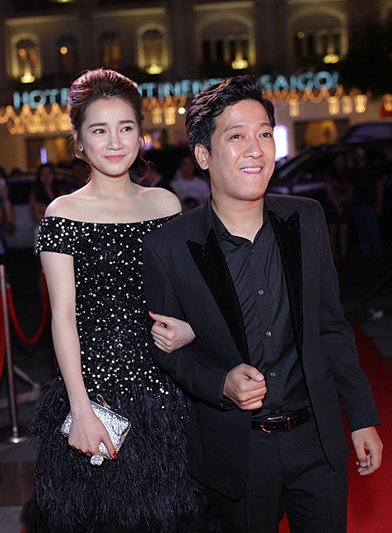 Nhã Phương, Trường Giang mặc ăn ý khi sóng đôi