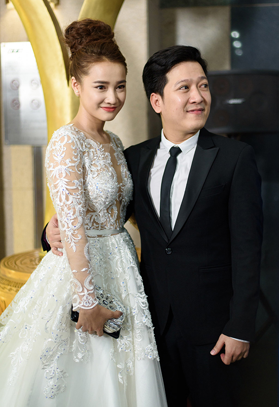 Nhã Phương, Trường Giang mặc ăn ý khi sóng đôi