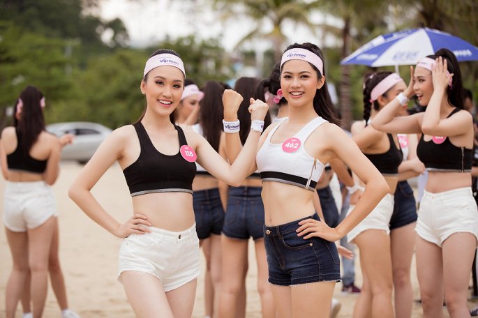 Hoa hậu Việt Nam 2018: Các người đẹp thể thao sung đến mức ban tổ chức cũng nhảy vào tham gia