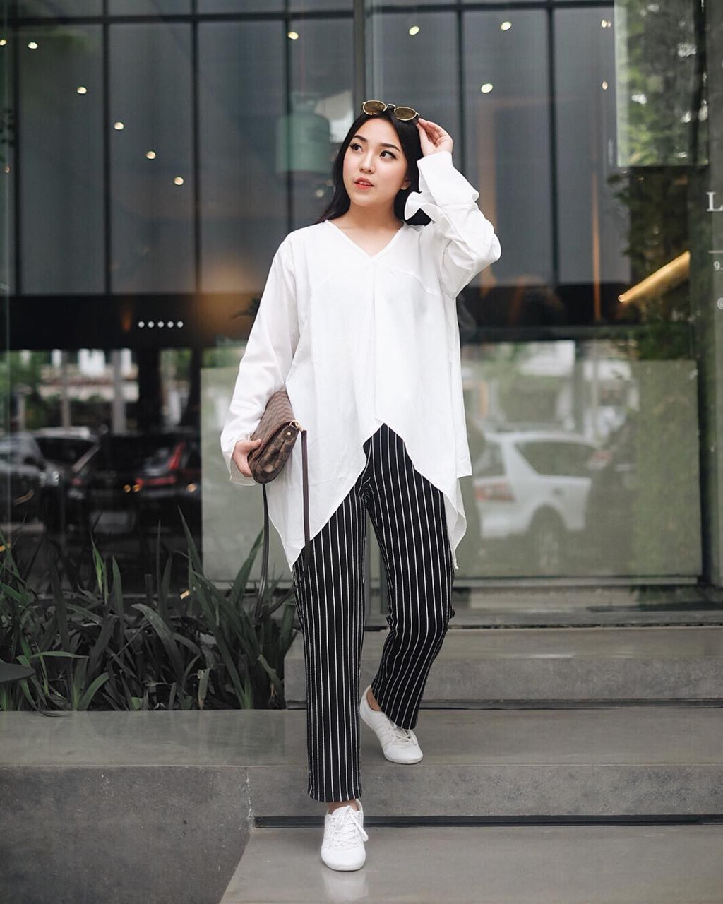 Sneakers trắng có thể biến hóa như thế nào?