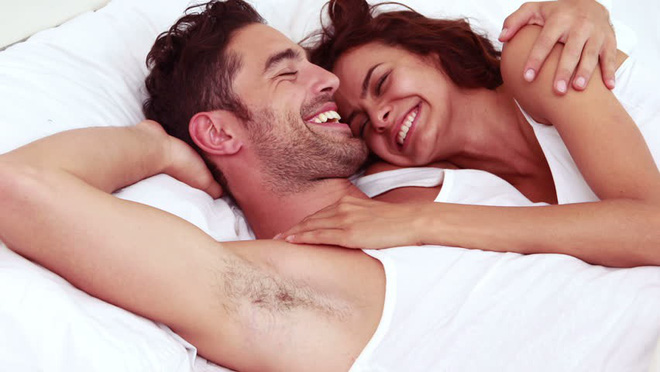 11 bí quyết giúp bạn dễ đạt cực khoái: Ngay kể cả người có kinh nghiệm nhất vẫn bất ngờ