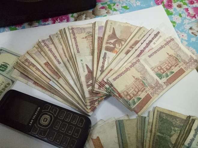 Bắt 4 đối tượng mua bán, vận chuyển 30.000 viên ma túy tổng hợp Bắt 4 đối tượng mua bán, vận chuyển 30.000 viên ma túy tổng hợp