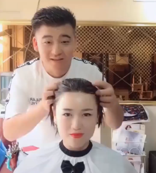 Con gái ai cũng nên cắt tóc ngắn 1 lần để biết bạn có thể thay đổi đáng ngạc nhiên đến cỡ nào